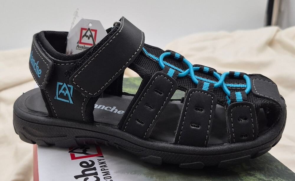 NEW Avalanche Kids Close Toe Sport Sandals in black and blue Boy toddler size 11